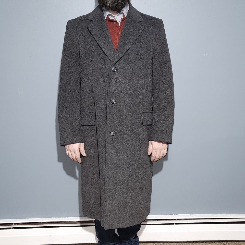Vintage Milton's Men's Gray Wool Overcoat From Yugoslavia
